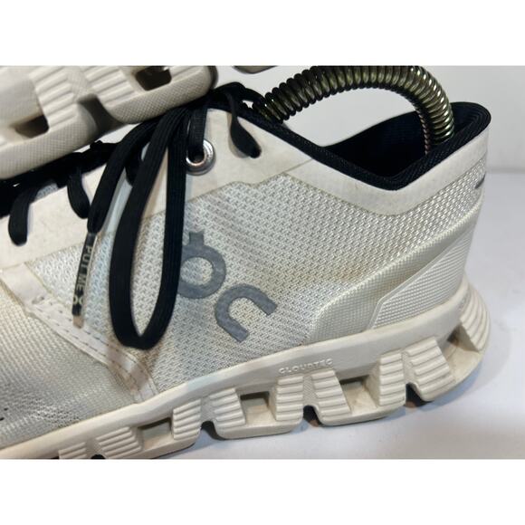 On Cloud X Women's Size 8 Cloudtec Comfort White Sneakers Swiss Running Shoes - Picture 6 of 8